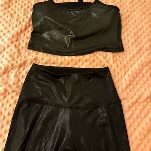 Black Beyond Yoga Shiny Crop Top and High-Waist Leggings Set